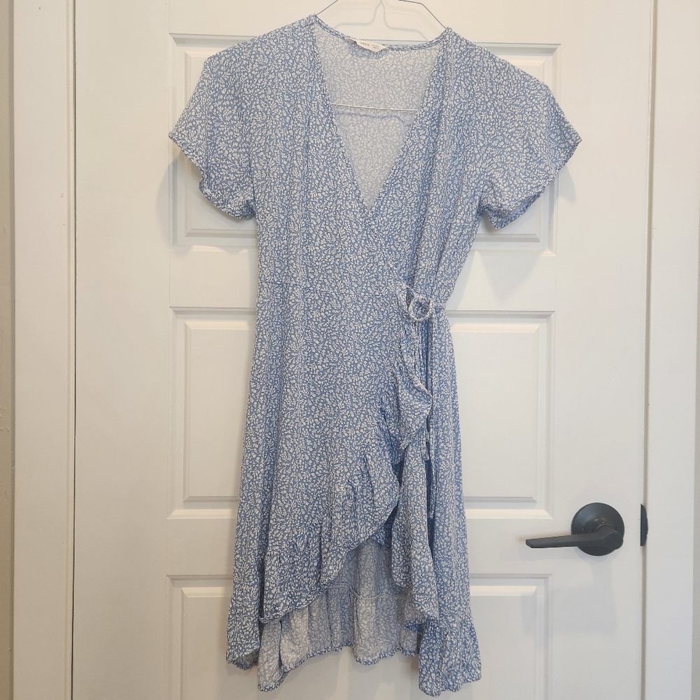 Sz S MNG by Mango Floral Wrap Dress in Light Blue - Picture 4 of 6